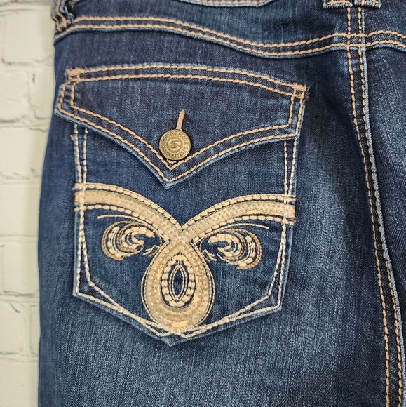 Seven7 boot cut mid rise embroidered jeans - Picture 7 of 9